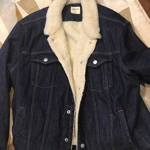 Gap insulated Jean jacket